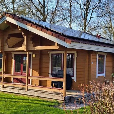 Wellness Bungalow Uppsala Gramsbergen Bagian luar foto