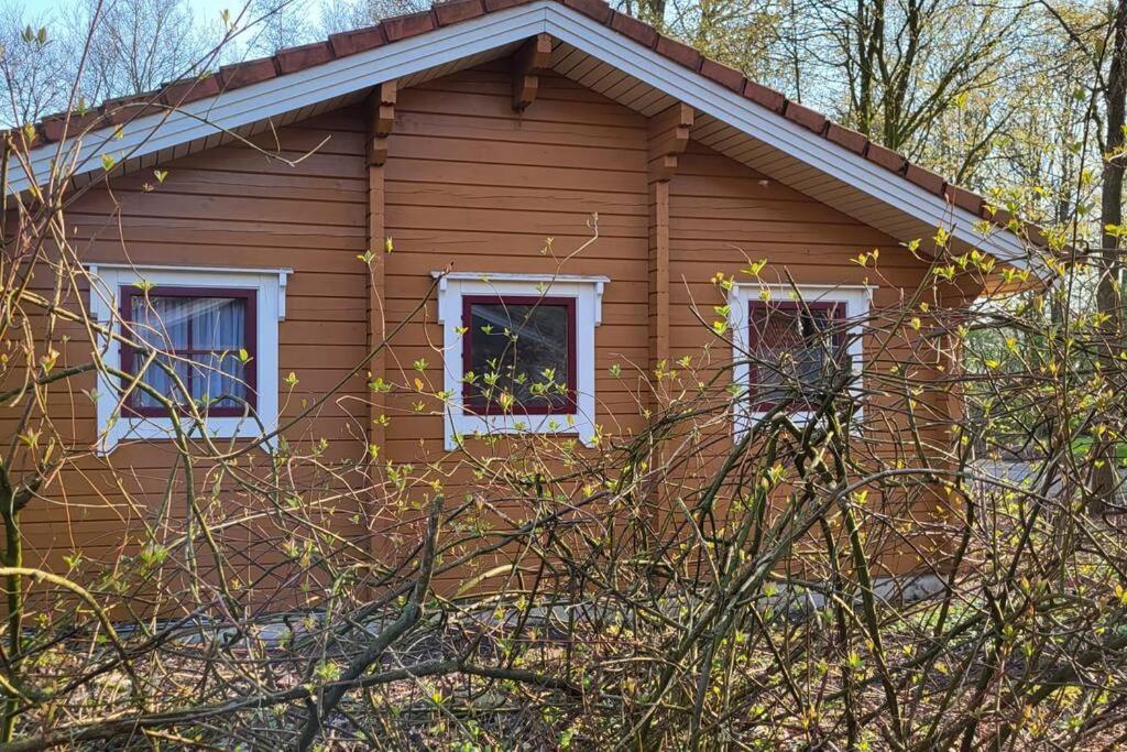 Wellness Bungalow Uppsala Gramsbergen Bagian luar foto