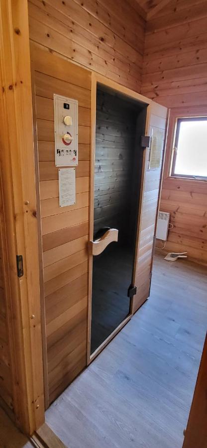 Wellness Bungalow Uppsala Gramsbergen Bagian luar foto